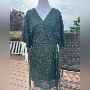 NWT Kaileigh Remington Faux Wrap Sequin Dress